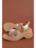 Gondol Hakiki Deri Platform Taban Topuklu Sandalet pkr.64004 Dore