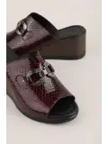 Gondol Kadın Hakiki Deri Dolgu Topuklu Ev Terliği msa.519 Bordo Petek