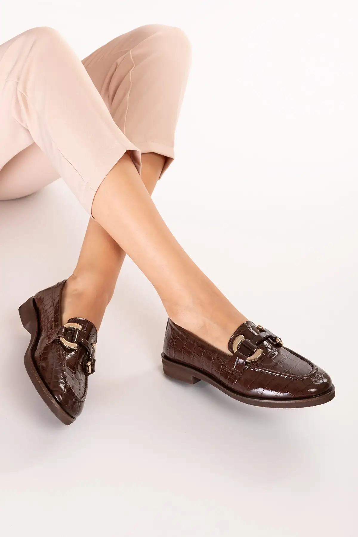Gondol Kadın Hakiki Deri Tokalı Loafer Ayakkabı crm.181 Kahve Croco