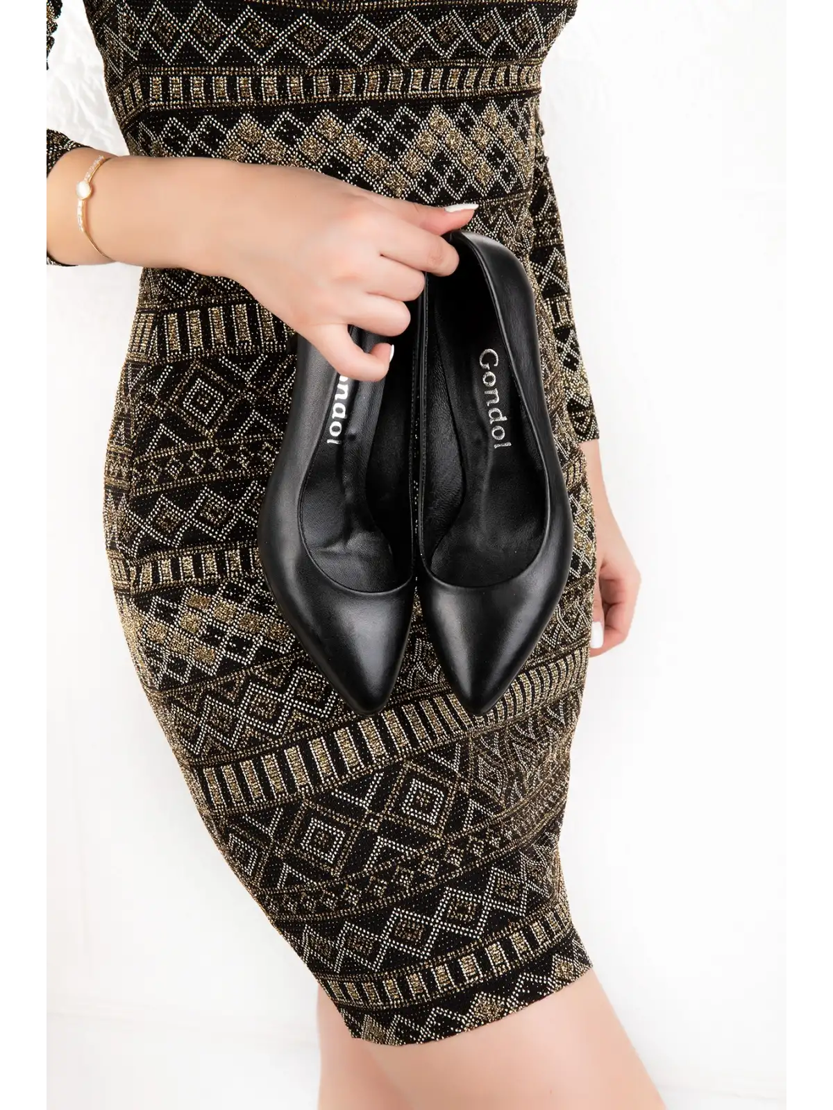 Gondol Hakiki Deri  Orta  Boy Topuk Stiletto-vdt.23 Siyah