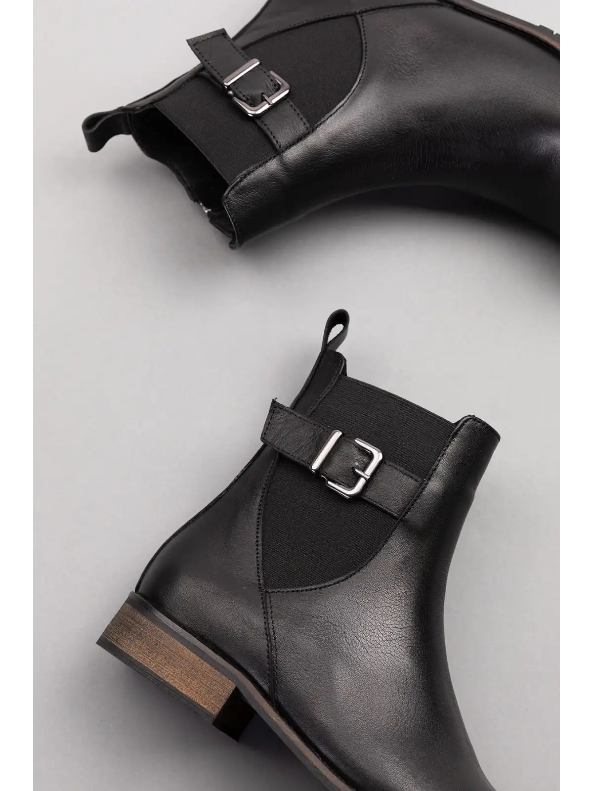 Gondol Kadın Hakiki Deri Günlük Klasik Bot anl.2726 Siyah