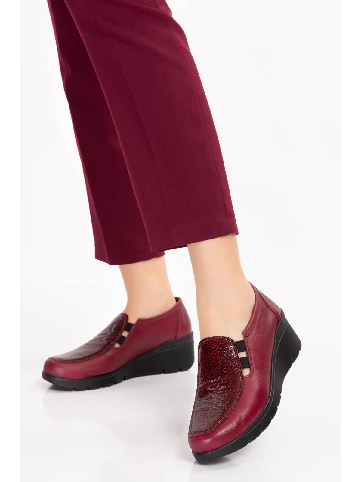 Gondol Hakiki Deri Dolgu Taban Rahat Günlük Ayakkabı esfa.4002 Bordo Croco