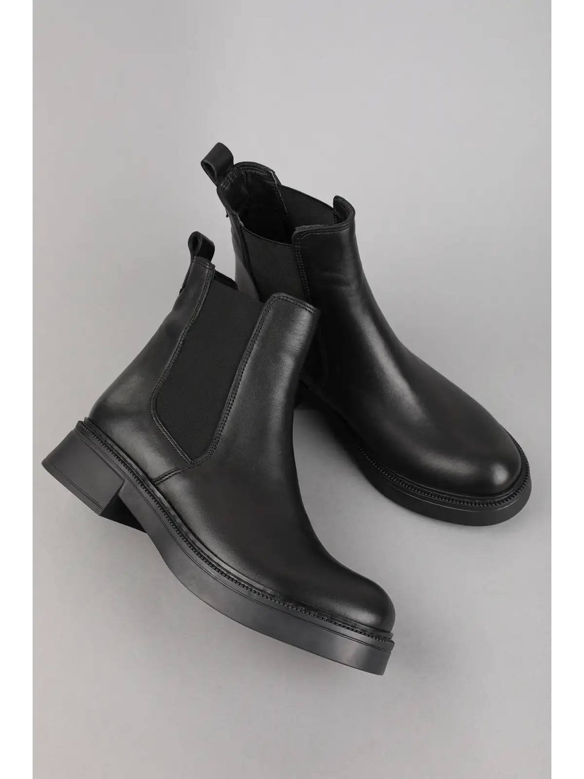 Gondol Hakiki Deri Çift Lastikli Günlük Hafif Bot Shakira Siyah