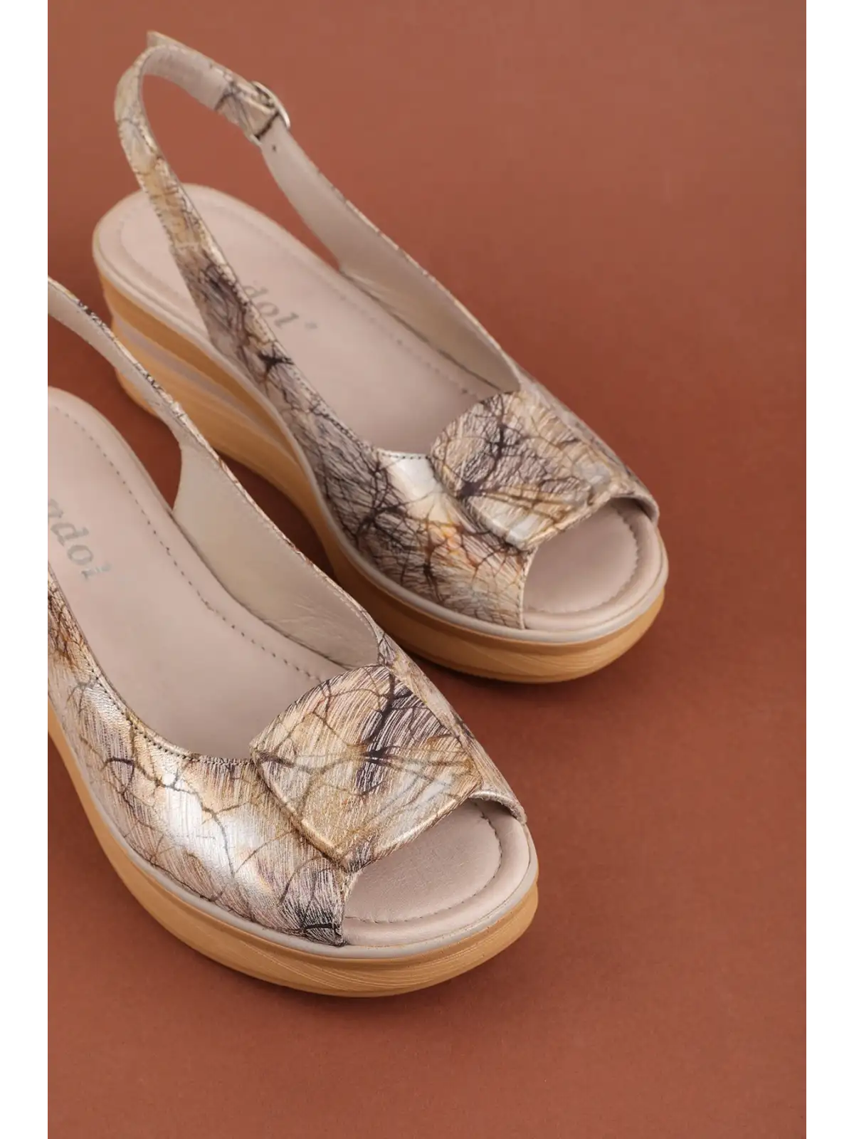 Gondol Hakiki Deri Platform Taban Sandalet pkr.1802 Vizon Desen