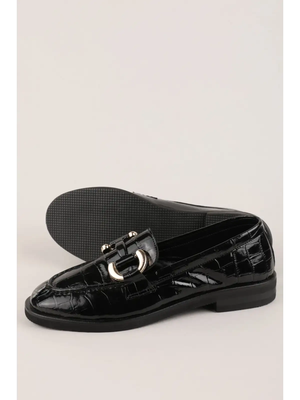 Gondol Kadın Hakiki Deri Tokalı Loafer Ayakkabı crm.181 Siyah Croco