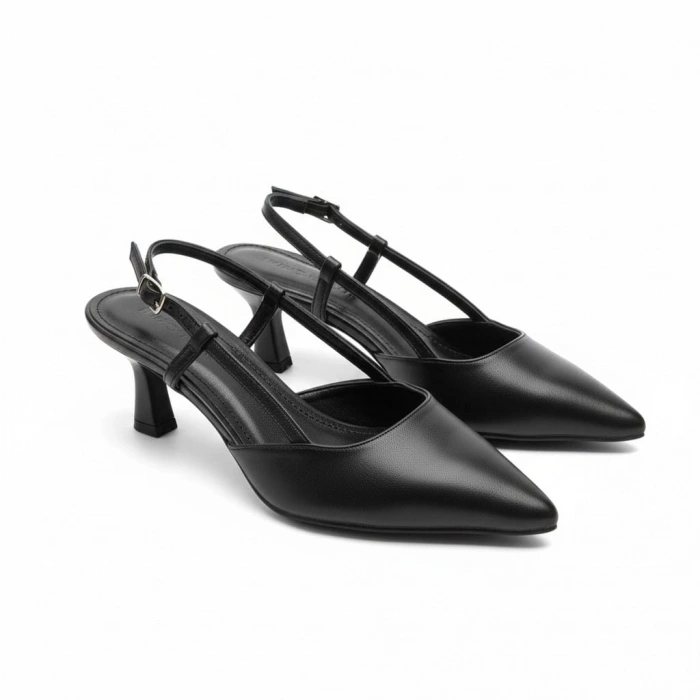 EFW Sivri Burun Siyah Cilt Kemerli Kadın Ayakkabı