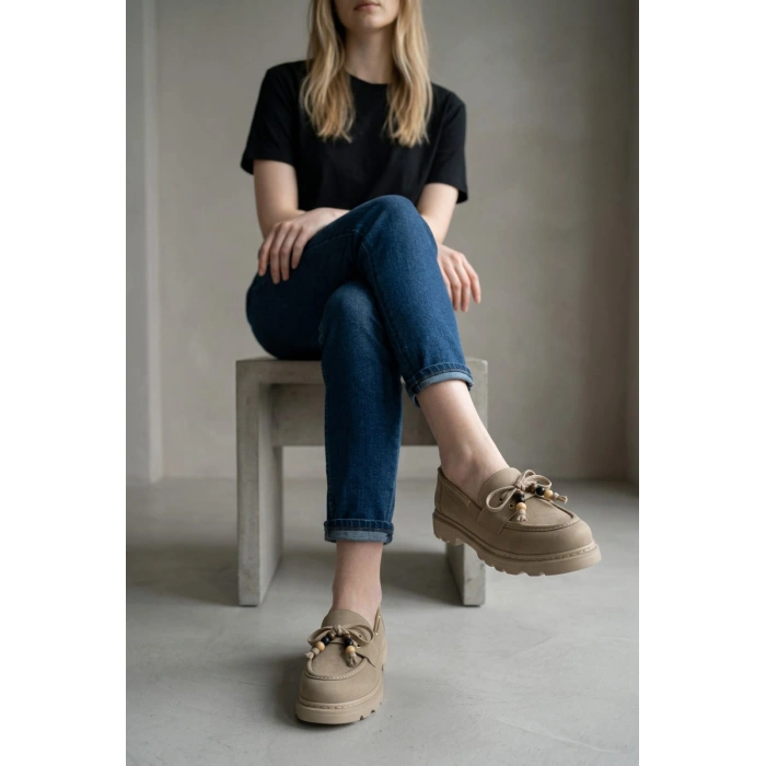 Kadın Yüksek Kaymaz Taban Bej Süet Boncuklu Bağcıklı Loafer Oxford Ayakkabı