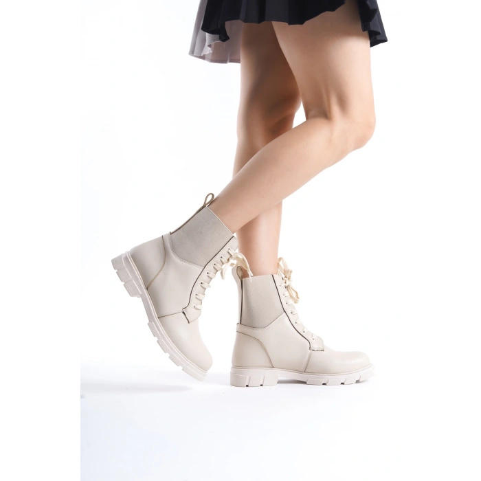 Bellance Kadın Lastikli Postal Bot Tırtıklı Taban Bağcıklı Bej