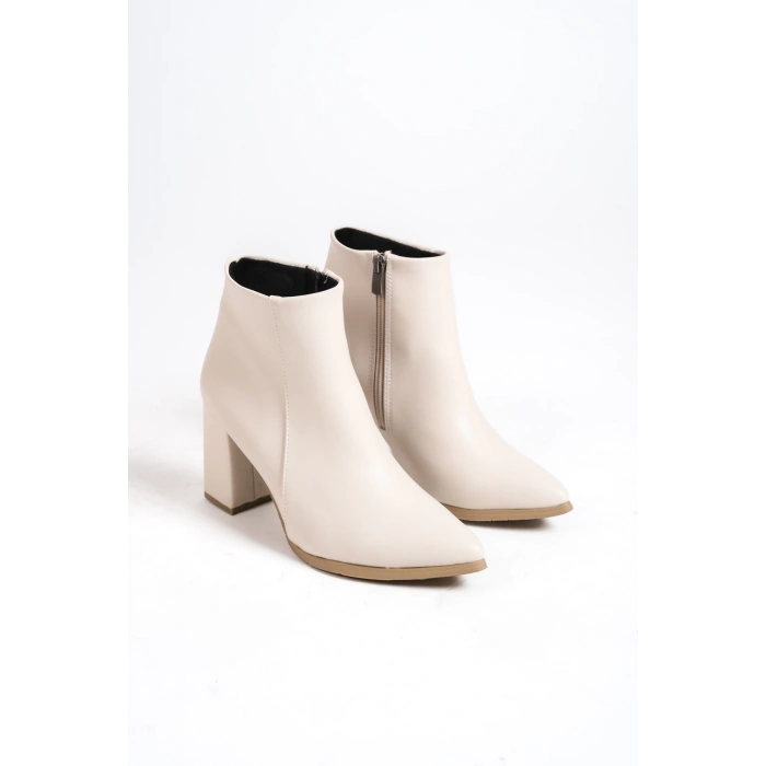 Gisalla Sivri Burun Fermuarlı Bej Suni Deri Kadın Topuklu Günlük Bot