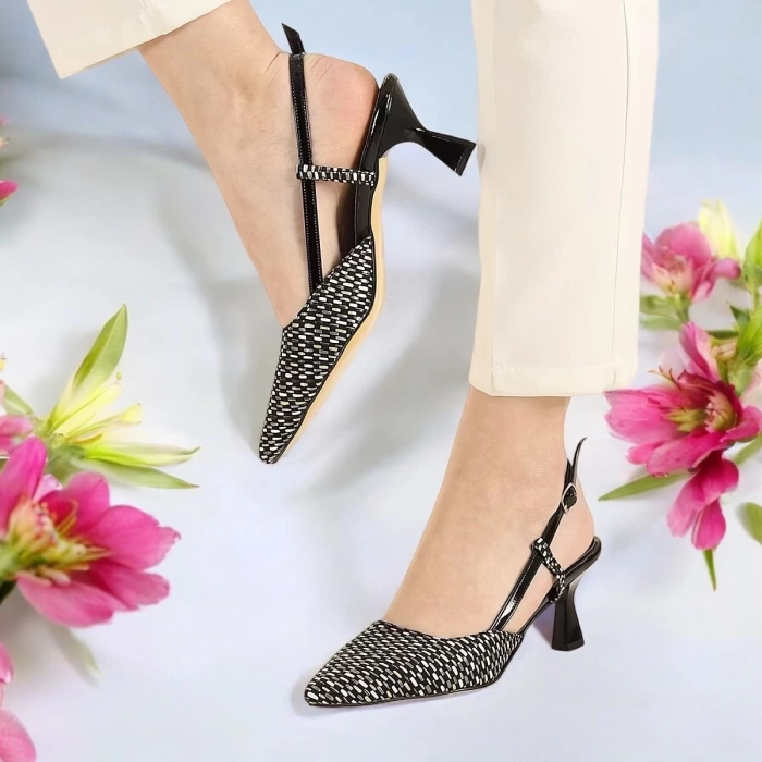 Hasır Tasarım Sivri Burun Bilek Kemerli Kadın Topuklu Ayakkabı