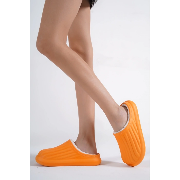 Inverna Faylon Taban Içi Tüylü Kadın Turuncu Ev Terliği