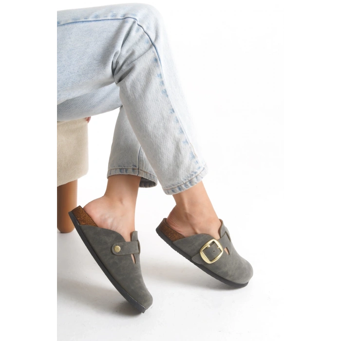 Kadın Mantar Taban Kışlık Önü Kapalı Sabo Günlük Rahat Haki Ev Terliği 1 Beden Büyük Tercih Ediniz.