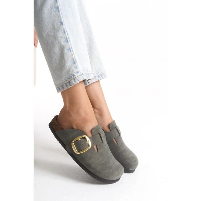 Kadın Mantar Taban Kışlık Önü Kapalı Sabo Günlük Rahat Haki Ev Terliği 1 Beden Büyük Tercih Ediniz.