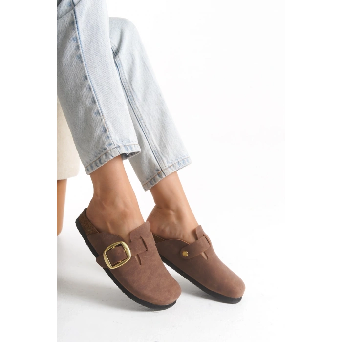 Kadın Mantar Taban Kışlık Önü Kapalı Sabo Günlük Rahat Taba Ev Terliği 1 Beden Büyük Tercih Ediniz.