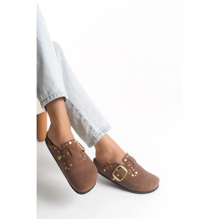 Kadın Mantar Taban Kışlık Önü Kapalı Sabo Günlük Rahat Taba Troklu Ev Terliği 1 Beden Büyük Tercih Ediniz.