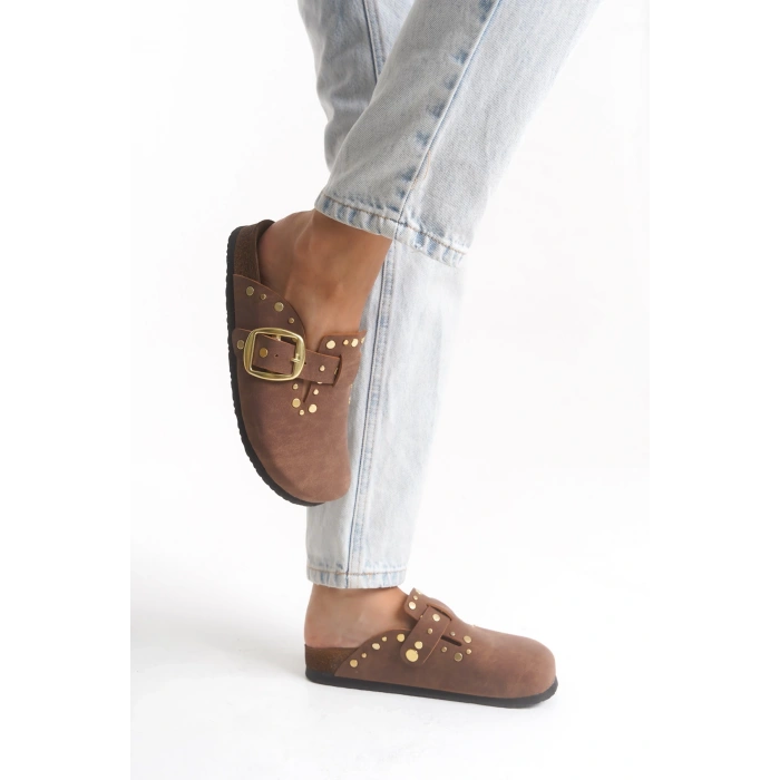 Kadın Mantar Taban Kışlık Önü Kapalı Sabo Günlük Rahat Taba Troklu Ev Terliği 1 Beden Büyük Tercih Ediniz.