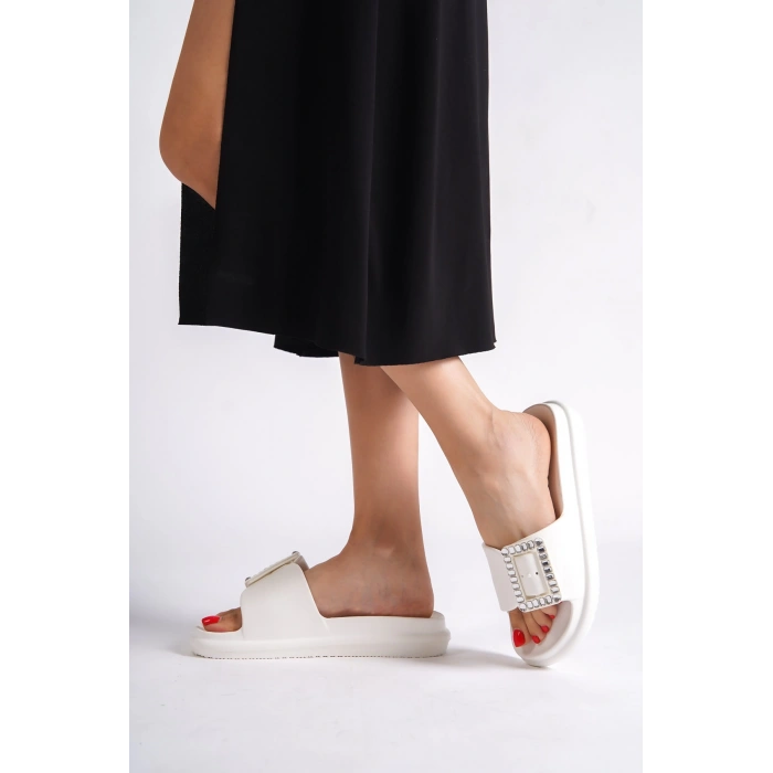 Lucetta Taşlı Kadın Terlik Günlük Plaj Deniz Havuz Terliği