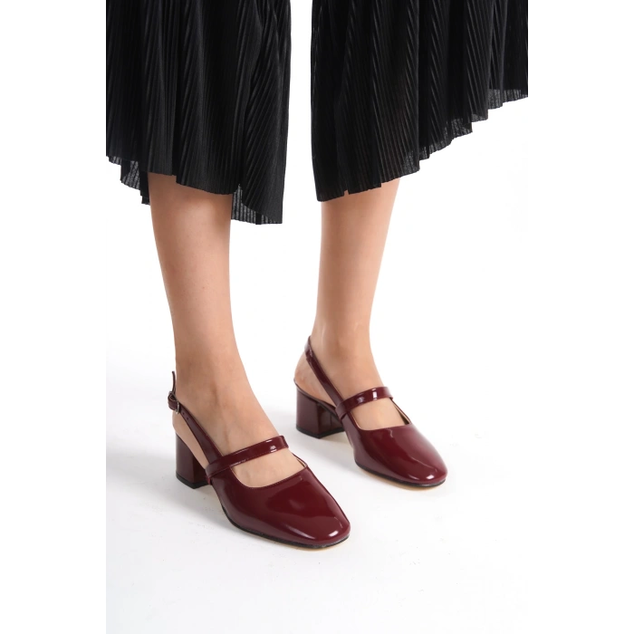 Marry Kare Burunlu Kare Ökçeli Kadın Bordo Rugan Kalın Topuk Ayakkabı