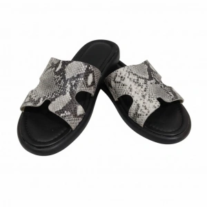 EFW %100 Hakiki Deri Krokodil Desenli Helen Düz Terlik