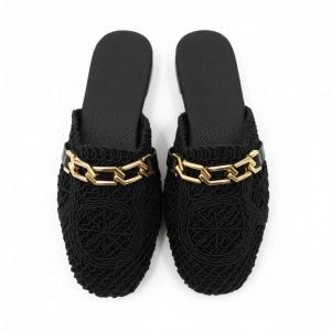 Örme Zincir Toka Detaylı Siyah Kadın Terlik