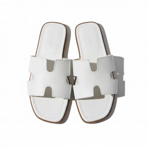 Helen Beyaz Kadın Terlik