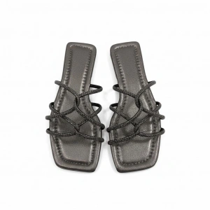 Örümcek Taşlı Platin Kadın Terlik