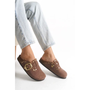 Kadın Mantar Taban Kışlık Önü Kapalı Sabo Günlük Rahat Taba Troklu Ev Terliği 1 Beden Büyük Tercih Ediniz.