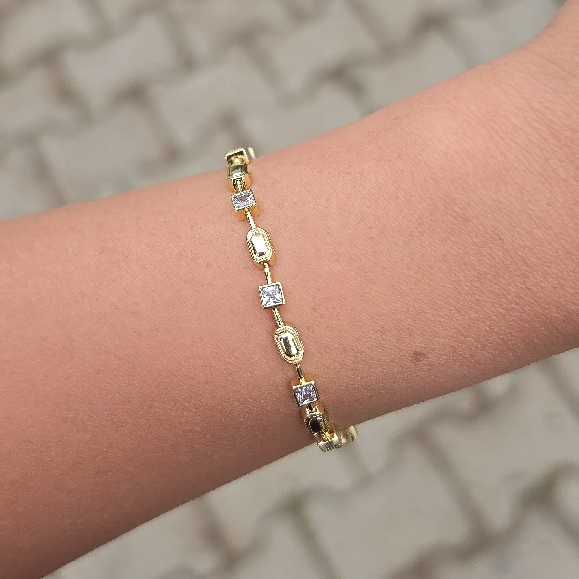 Gold Taşlı Bileklik 0004
