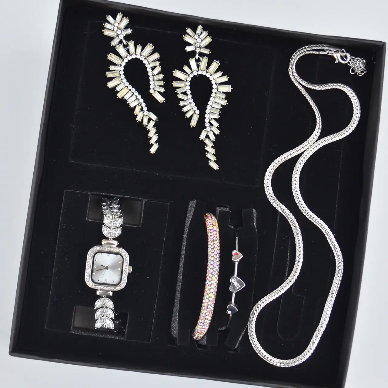 Silver Kolye Küpe Bileklik Saat Seti 3675