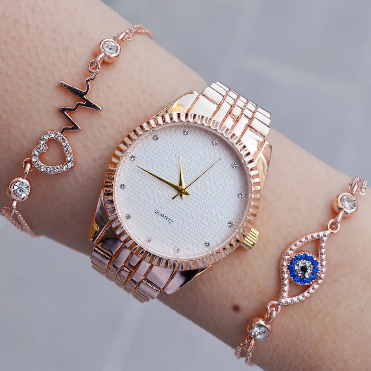 Rosegold Metal Kordon Kadın Saat Kombini 9223