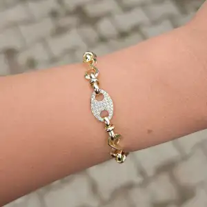 Gold Taşlı Bileklik 0010