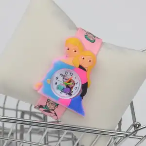 Toz Pembe Kız Çocuk Saati 2349