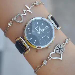 Siyah Deri Kordon Kadın Saat Kombini 2321