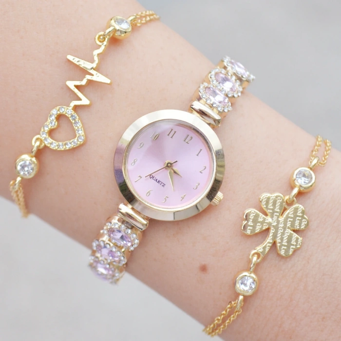 Gold Taşlı Metal Kordon Kadın Saat Kombini 3591