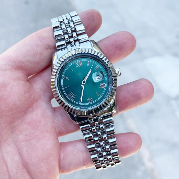 Silver Metal Kordon Erkek Saati 3488