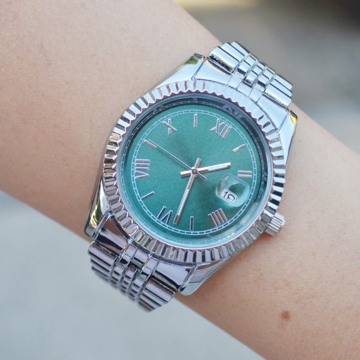 Silver Metal Kordon Erkek Saati 3488