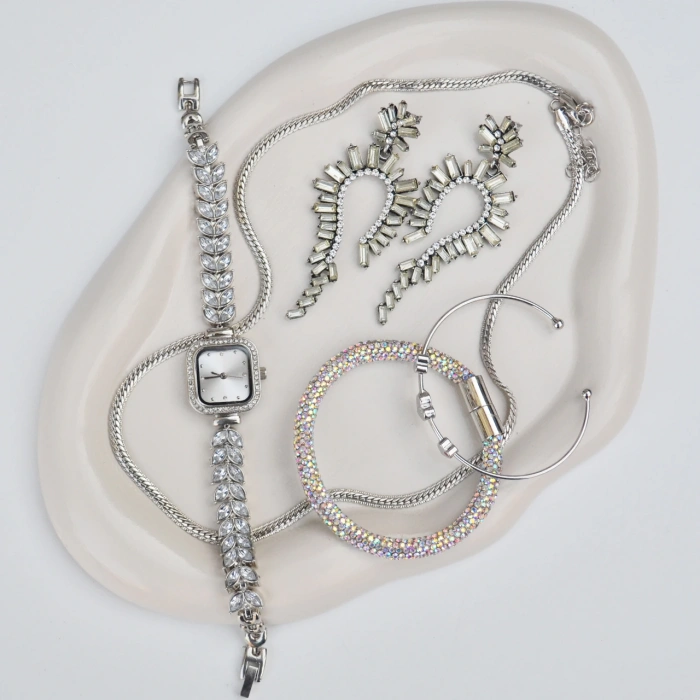 Silver Kolye Küpe Bileklik Saat Seti 3675