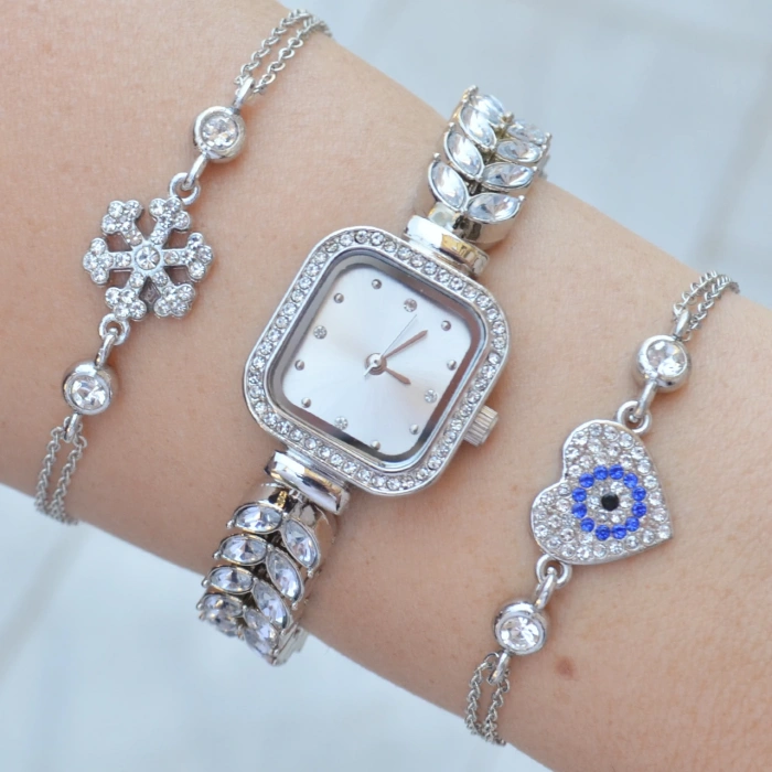 Silver Taşlı Metal Kordon Kadın Saat Kombini 3555