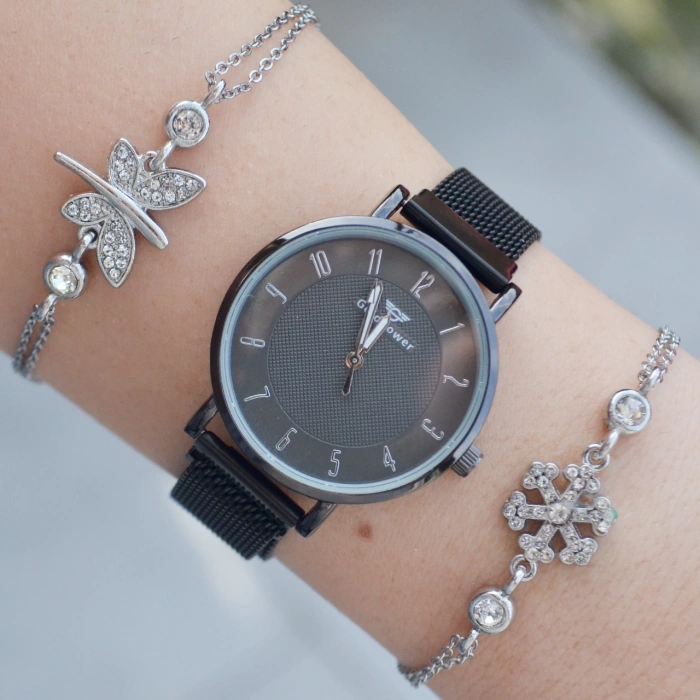 Siyah Hasır Mıknatıslı Kordon Kadın Saat Kombini 3152