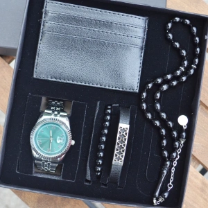 Cüzdanlı Tespihli Erkek Saat Seti 3536