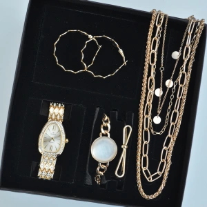 Gold Metal Kordon Küpe Kolye Bileklik Seti 3670