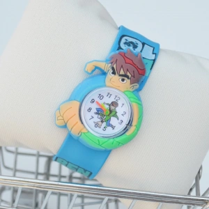 Mavi Erkek Çocuk Saati 2350