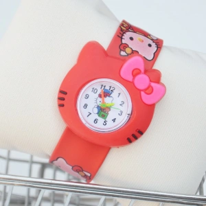 Kırmızı Kız Çocuk Saati 2356