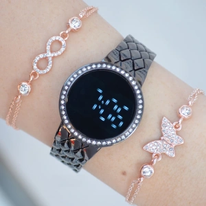 Siyah Metal Kordon Dijital Kadın Saat Kombini 2544