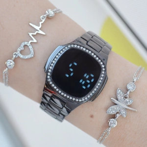 Siyah Metal Kordon Dijital Kadın Saat Kombini 2591