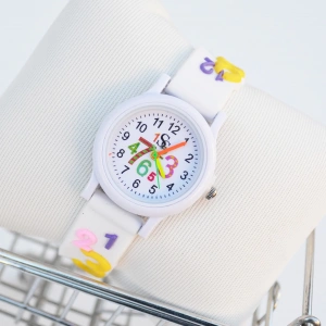 Beyaz Çocuk Saati 2658
