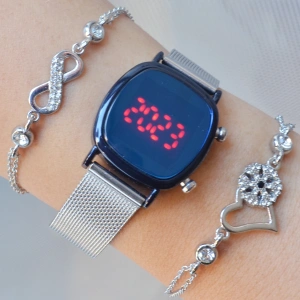 Silver Hasır Kordon Dijital Kadın Saat Kombini 3304