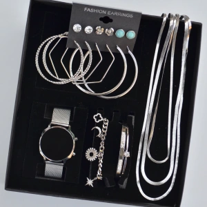 Silver Kolye Küpe Bileklik Saat Seti 3680