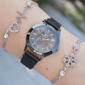 Siyah Hasır Mıknatıslı Kordon Kadın Saat Kombini 3132