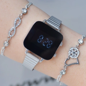 Silver Metal Kordon Dijital Kadın Saat Kombini 1494